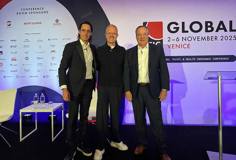 Timo Dreger (links) bei der ITIC 2025 